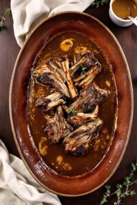 tender ribs with gravy